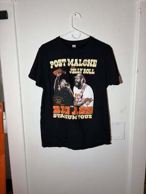 Post Malone with Jelly Roll The Big Ass Stadium Tour 2025 T-Shirt Size M